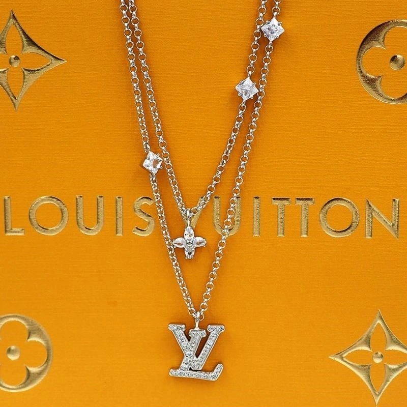 Louis Vuitton Necklaces Thermal 249708