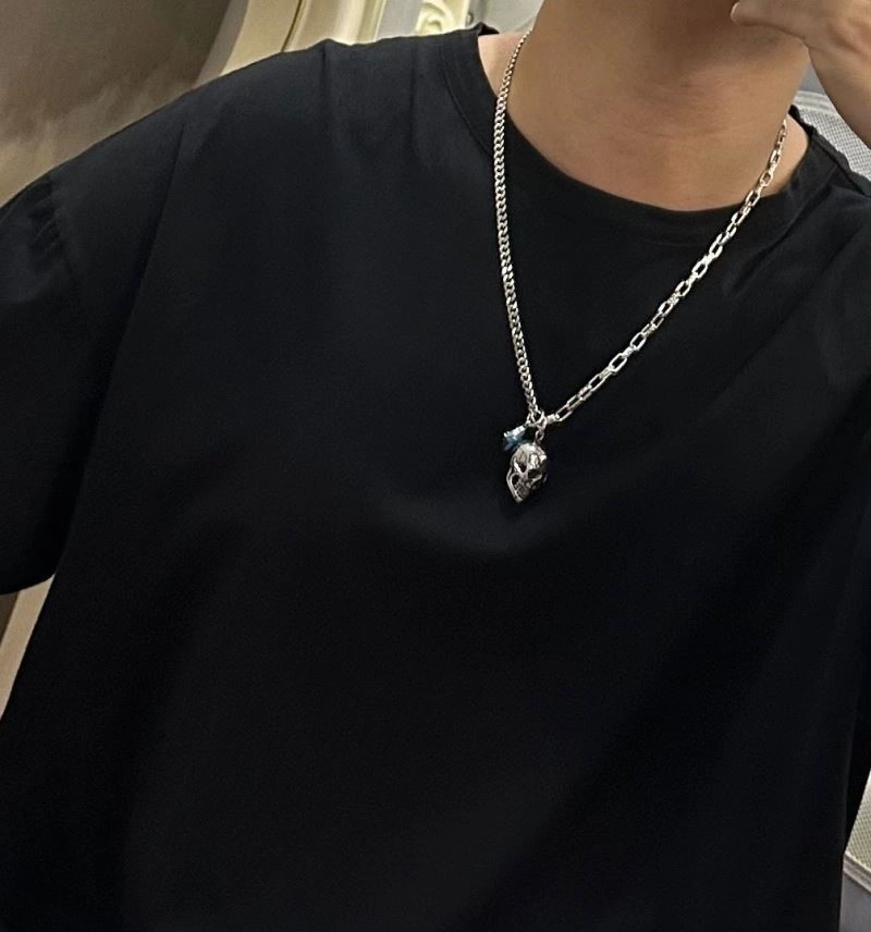 FreshLook Louis Vuitton Necklaces 249675