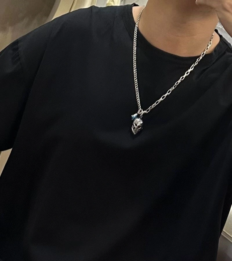 FreshLook Louis Vuitton Necklaces 249675
