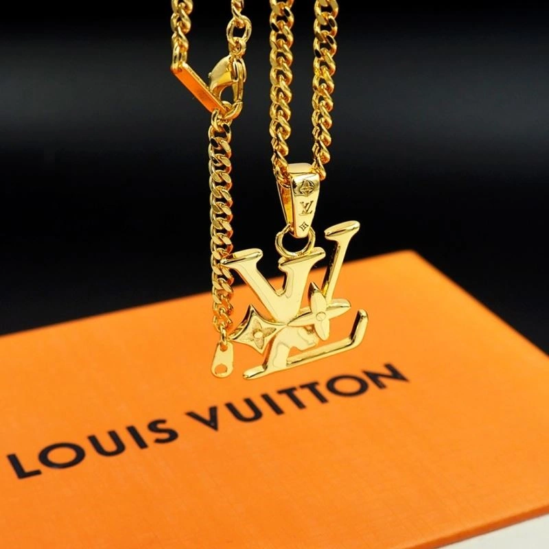 Trendsetting Louis Vuitton Necklaces 249672