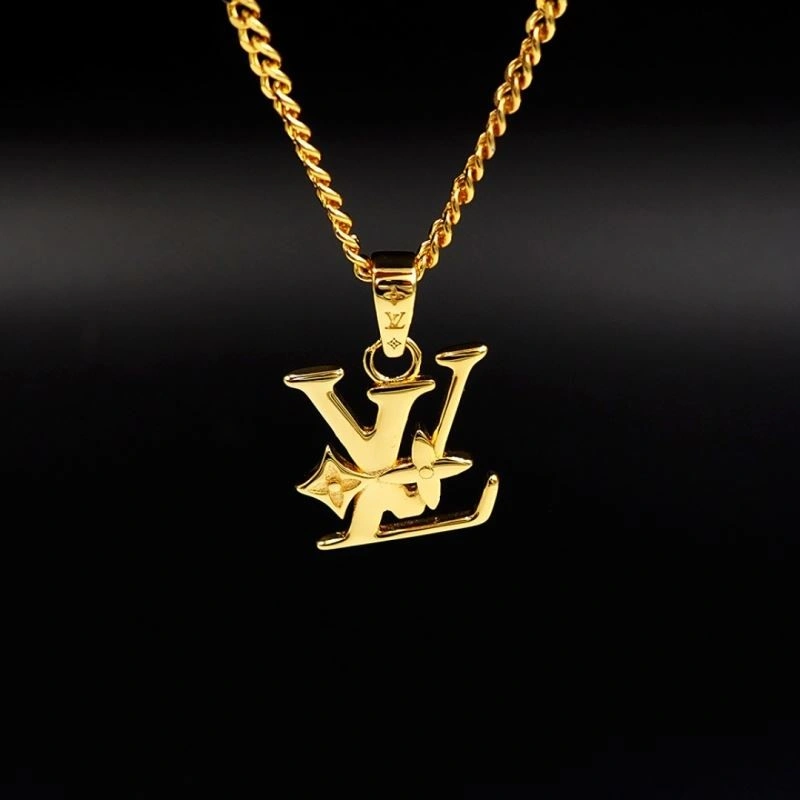 Trendsetting Louis Vuitton Necklaces 249672