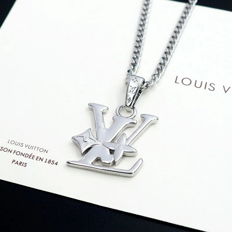 Breathable Louis Vuitton Necklaces 249671