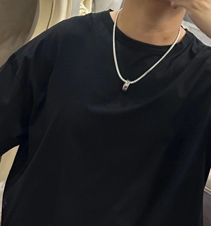 Louis Vuitton Necklaces Youthful 249642