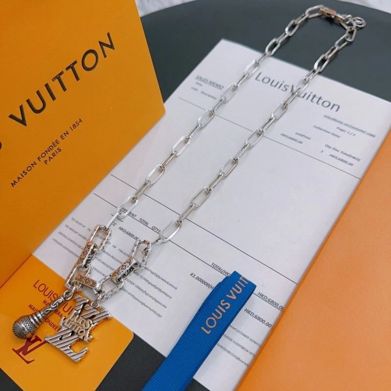 Louis Vuitton Necklaces StreetReady 249664