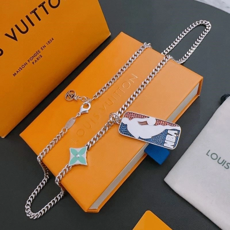 Louis Vuitton Necklaces EasyCare 249640