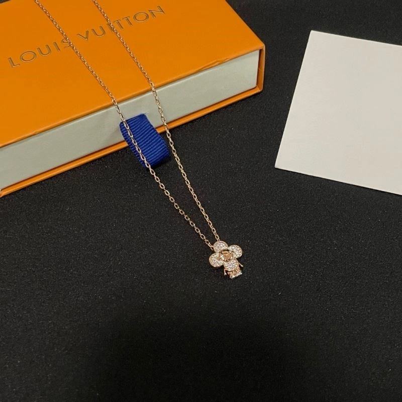 Lightweight Louis Vuitton Necklaces 249417