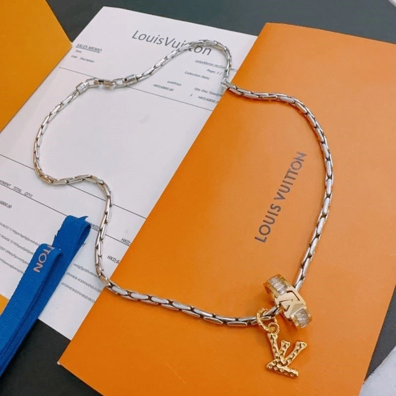 Louis Vuitton Necklaces Upgraded 249408