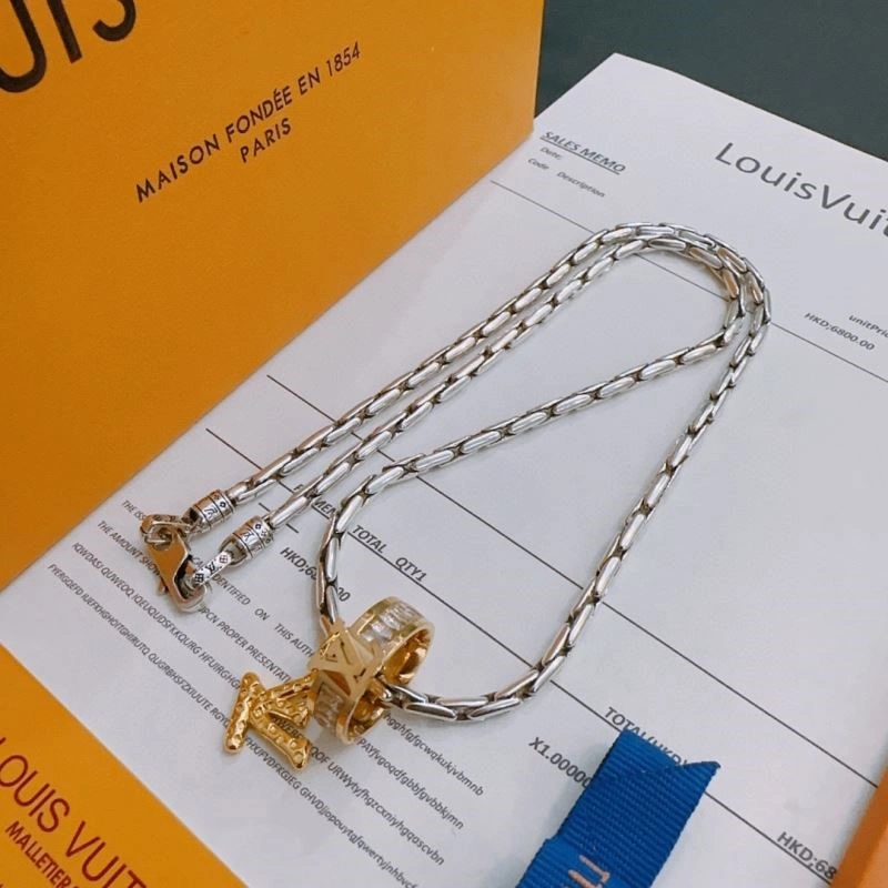 Louis Vuitton Necklaces Upgraded 249408