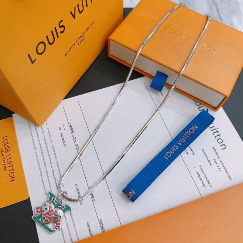 Louis Vuitton Necklaces SoftTouch 249416