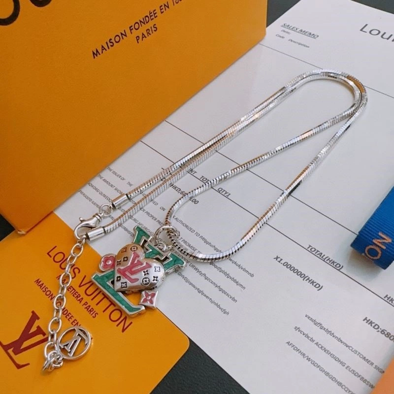 Louis Vuitton Necklaces SoftTouch 249416