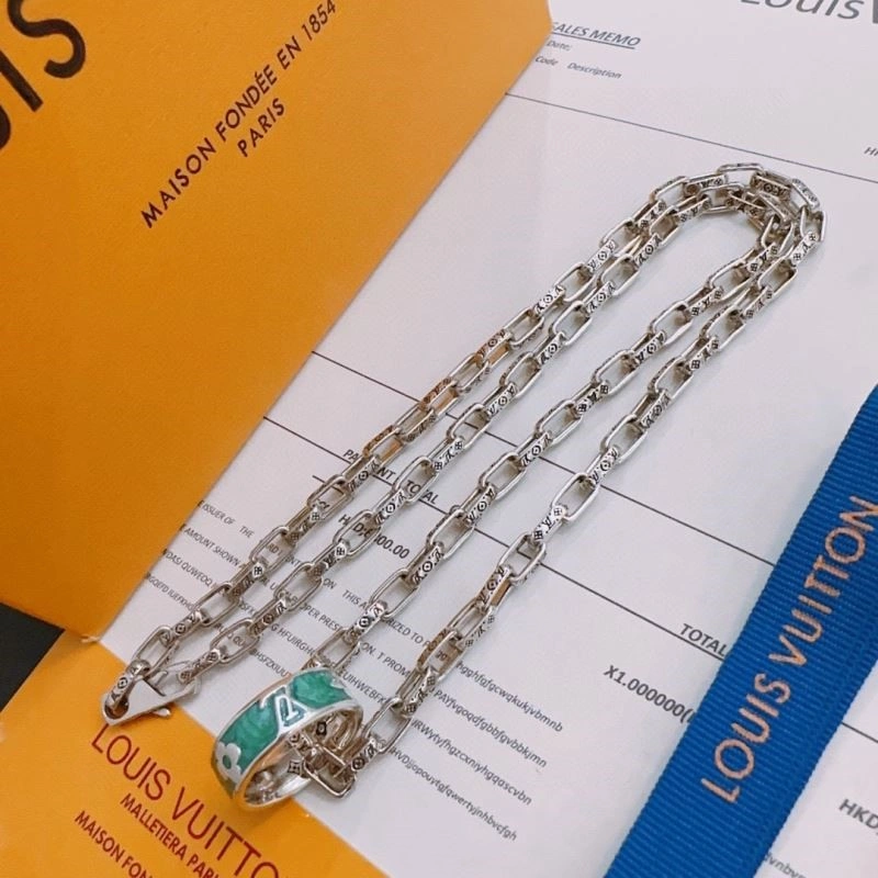 Affordable Louis Vuitton Necklaces 249392