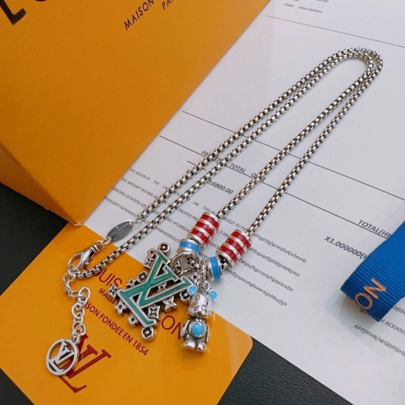Louis Vuitton Necklaces Unisex 249389