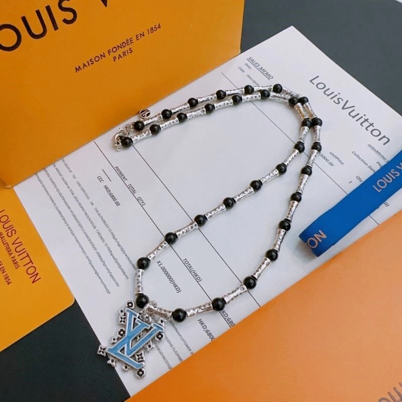 Louis Vuitton Necklaces Fashionable 249387
