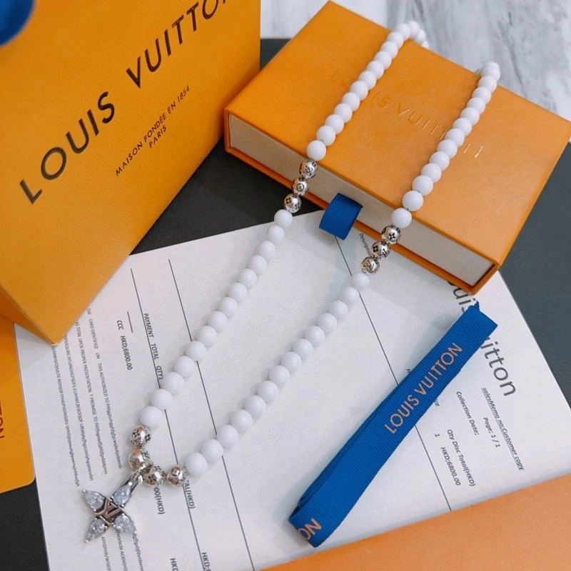 Louis Vuitton Necklaces OdorResistant 249388