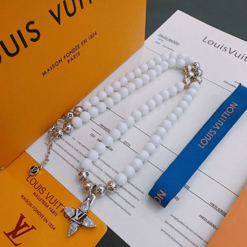 Louis Vuitton Necklaces OdorResistant 249388