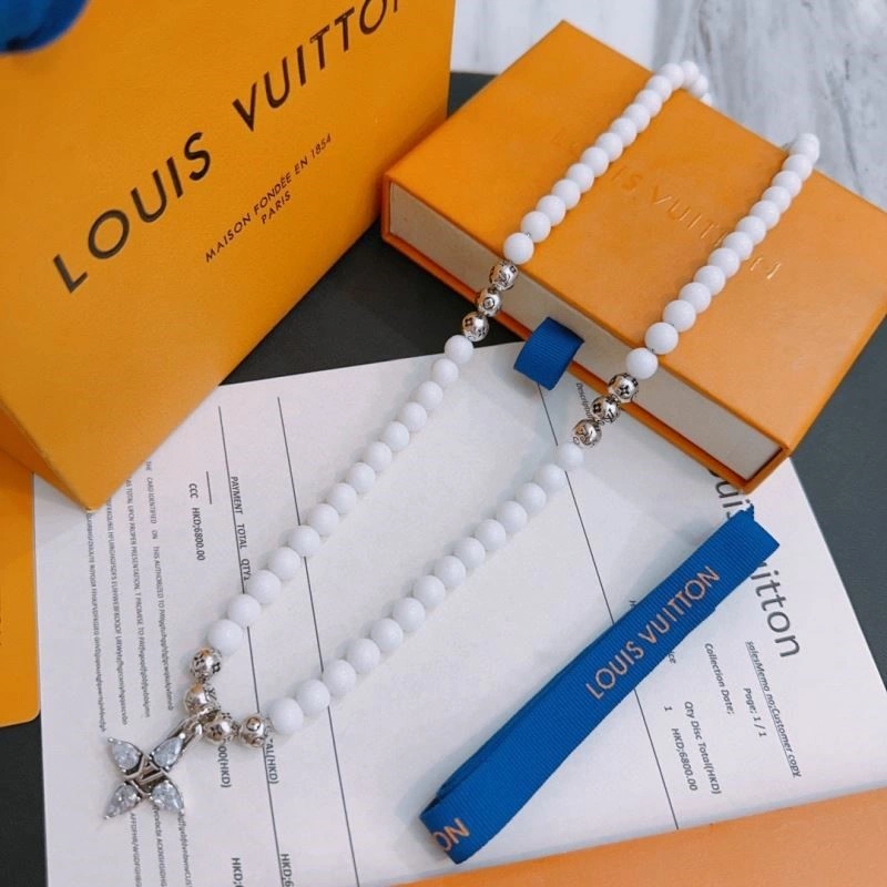 Louis Vuitton Necklaces OdorResistant 249388