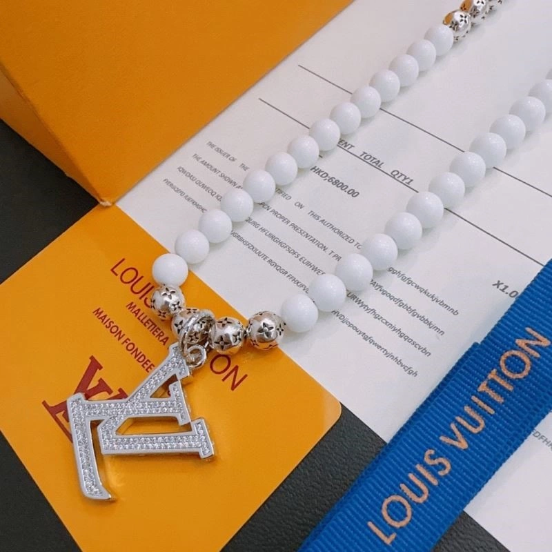 Louis Vuitton Necklaces BestValue 249385