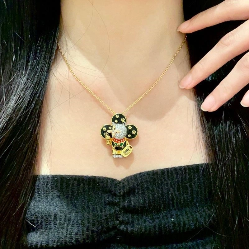 Louis Vuitton Necklaces Original 249383