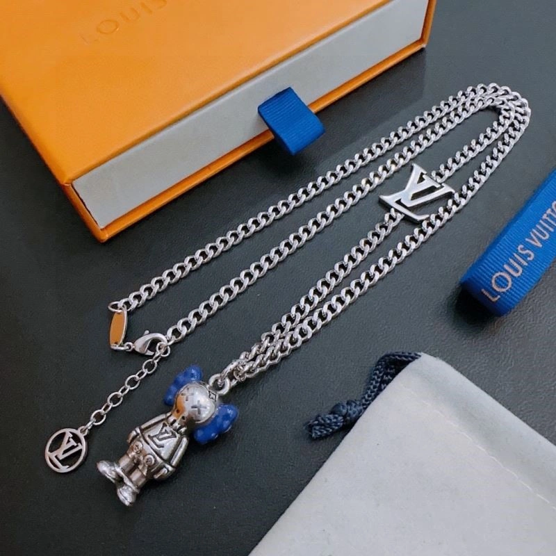 ComfortFit Louis Vuitton Necklaces 249374