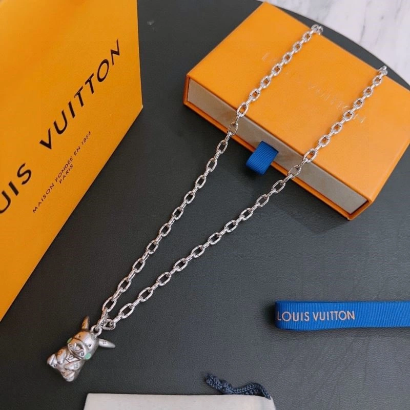 Louis Vuitton Necklaces ZipUp 249362