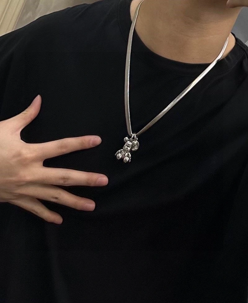 Louis Vuitton Necklaces AllSeason 249379