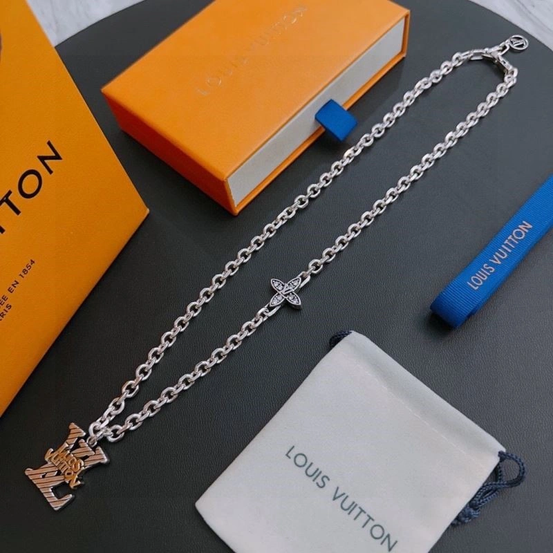 Louis Vuitton Necklaces Modern 249382