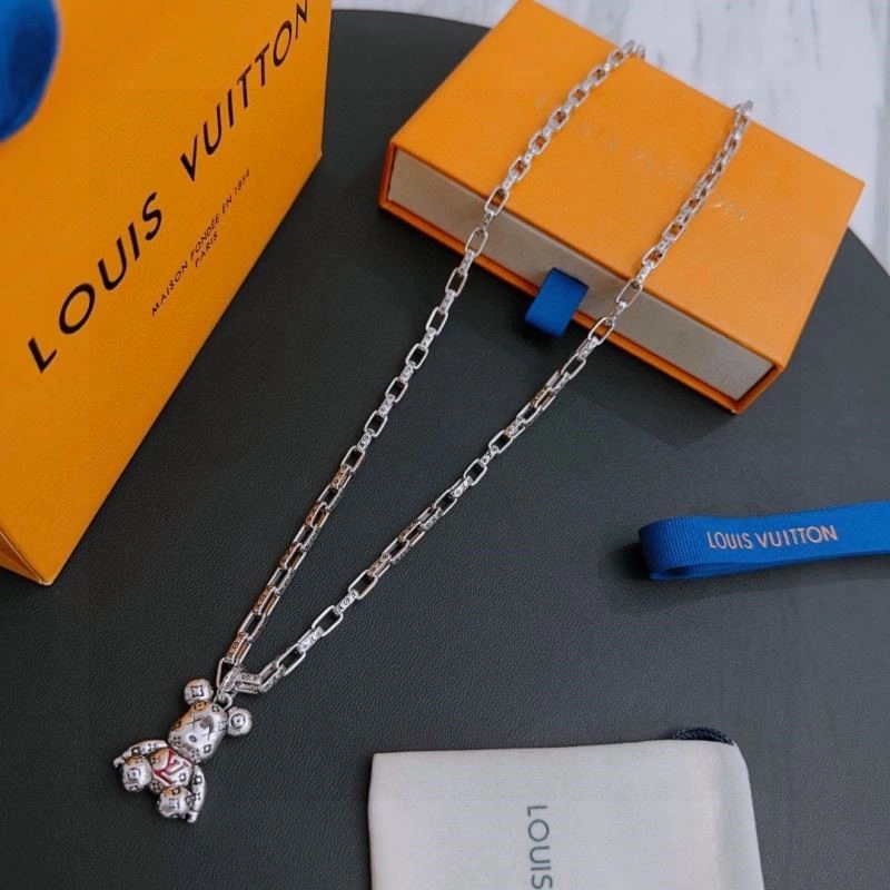 Louis Vuitton Necklaces Unique 249377
