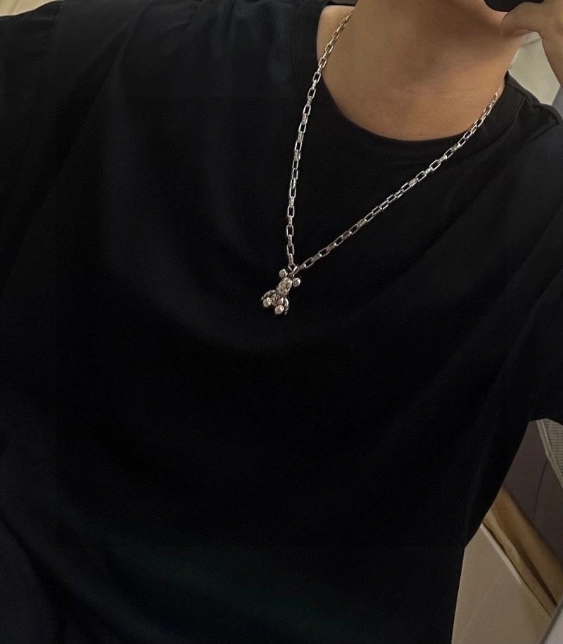 Louis Vuitton Necklaces Unique 249377