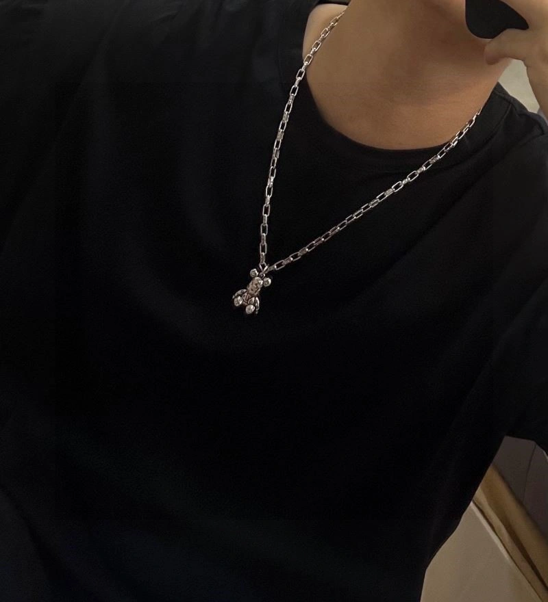 Louis Vuitton Necklaces Unique 249377