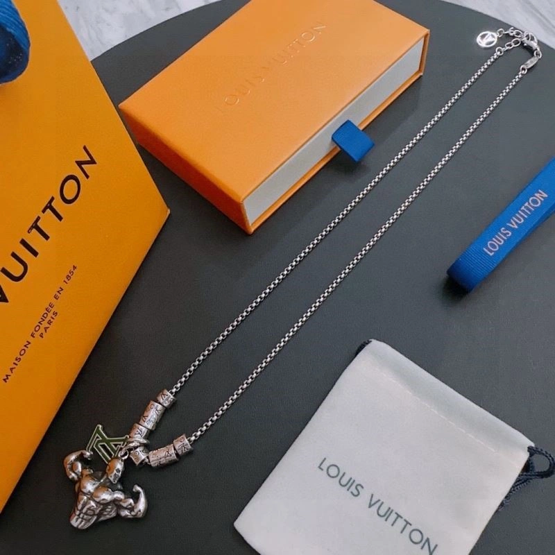Louis Vuitton Necklaces Reliable 249357