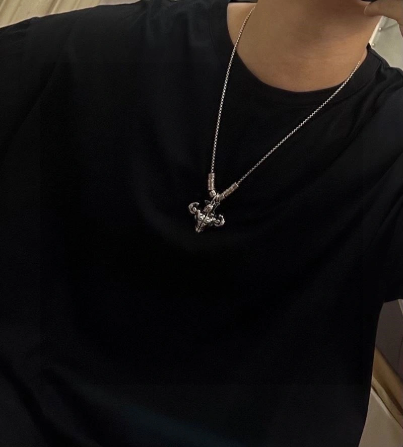 Louis Vuitton Necklaces Reliable 249357