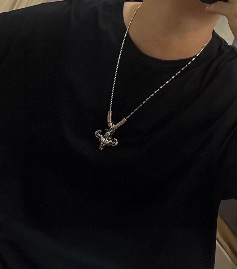 Louis Vuitton Necklaces Reliable 249357