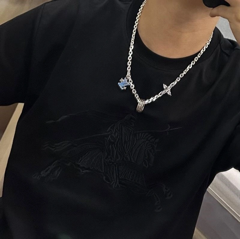 OdorResistant Louis Vuitton Necklaces 249375