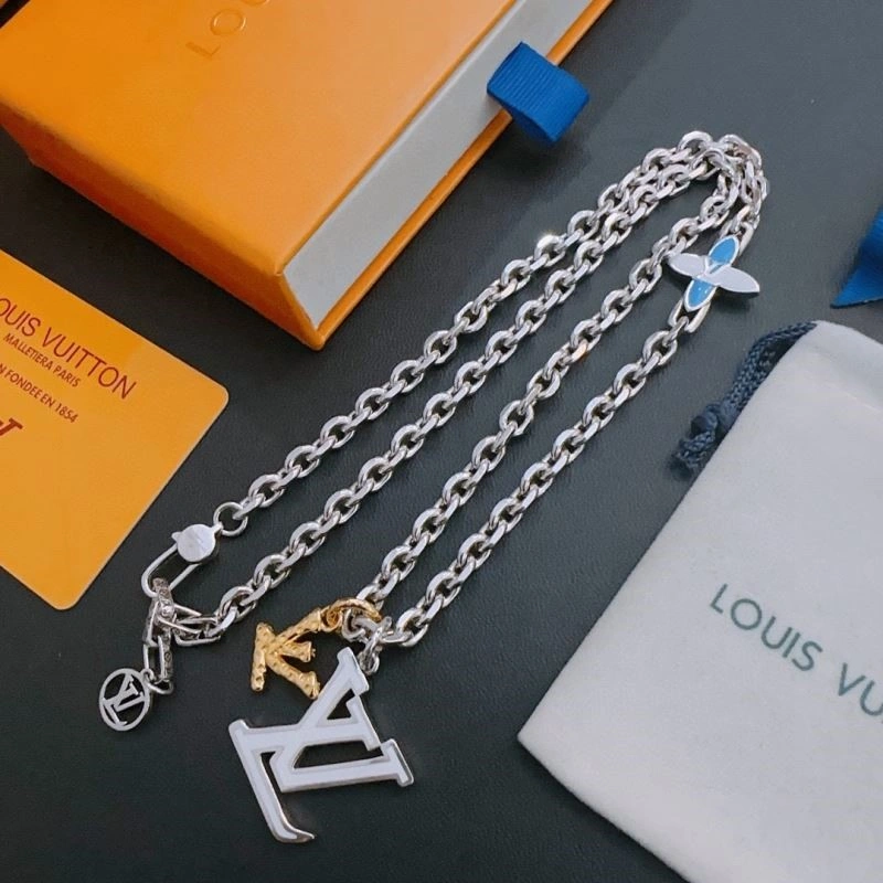 Louis Vuitton Necklaces Flexible 249368