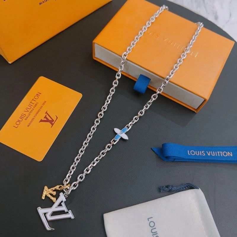 Louis Vuitton Necklaces Flexible 249368