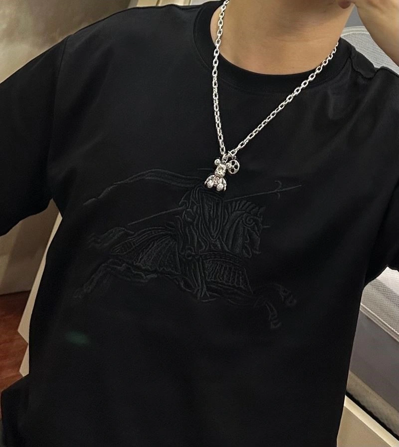 Louis Vuitton Necklaces Sophisticated 249369