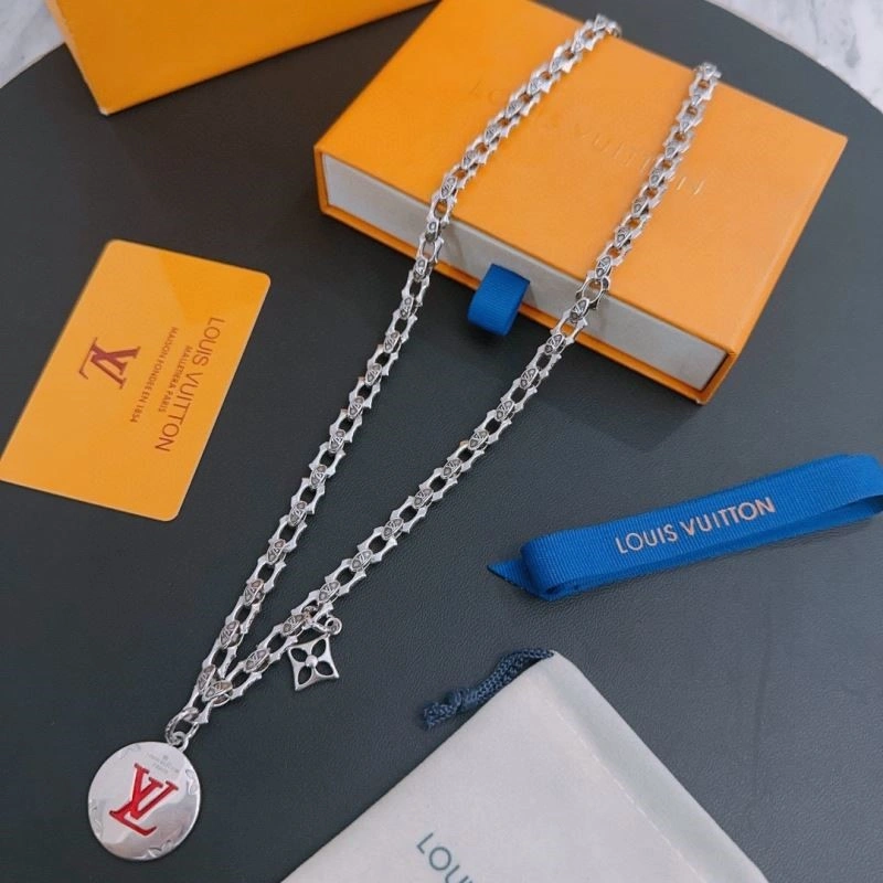 Louis Vuitton Necklaces Breathable 249365