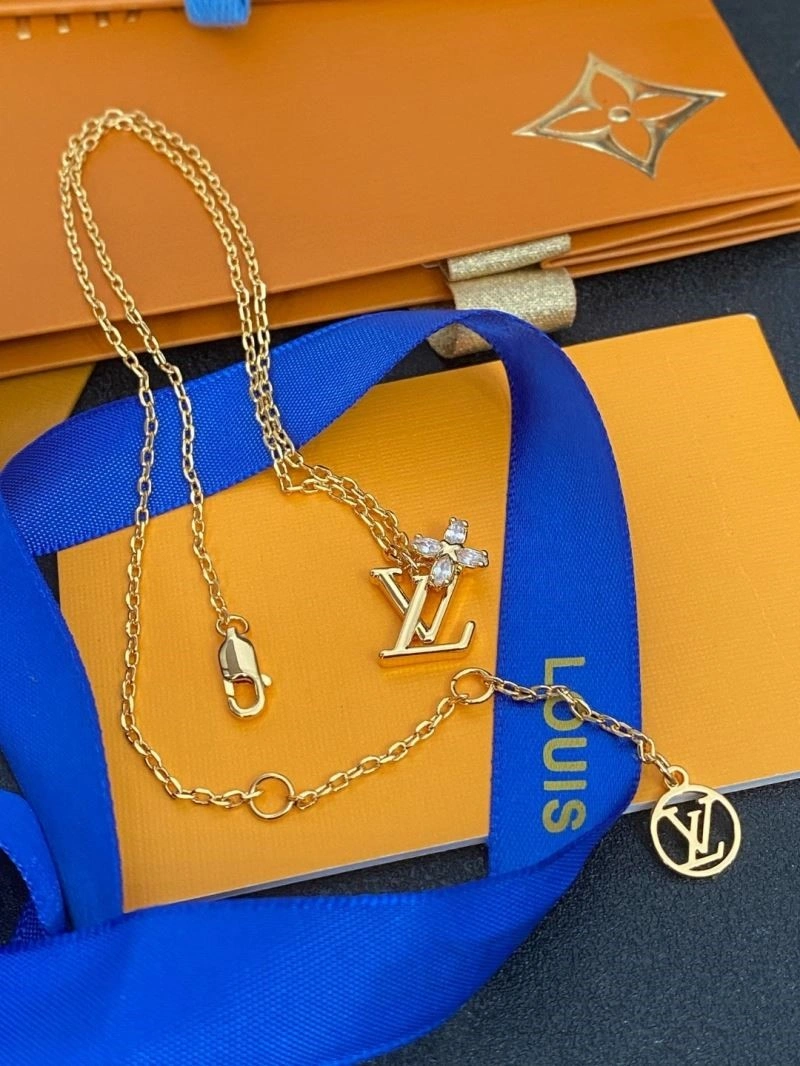 Louis Vuitton Necklaces Casual 249353
