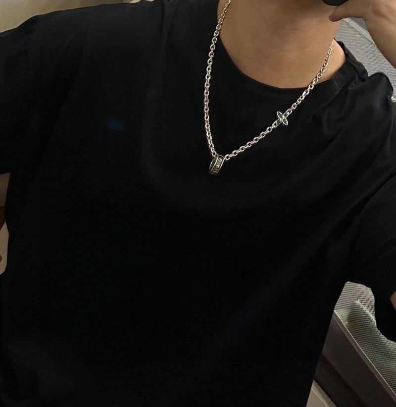 FastDry Louis Vuitton Necklaces 249358
