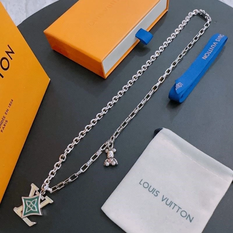Louis Vuitton Necklaces WeatherProof 249349