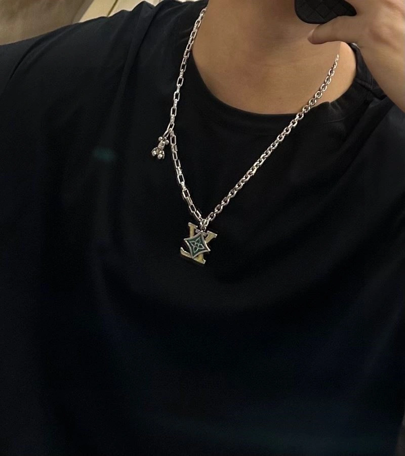 Louis Vuitton Necklaces WeatherProof 249349
