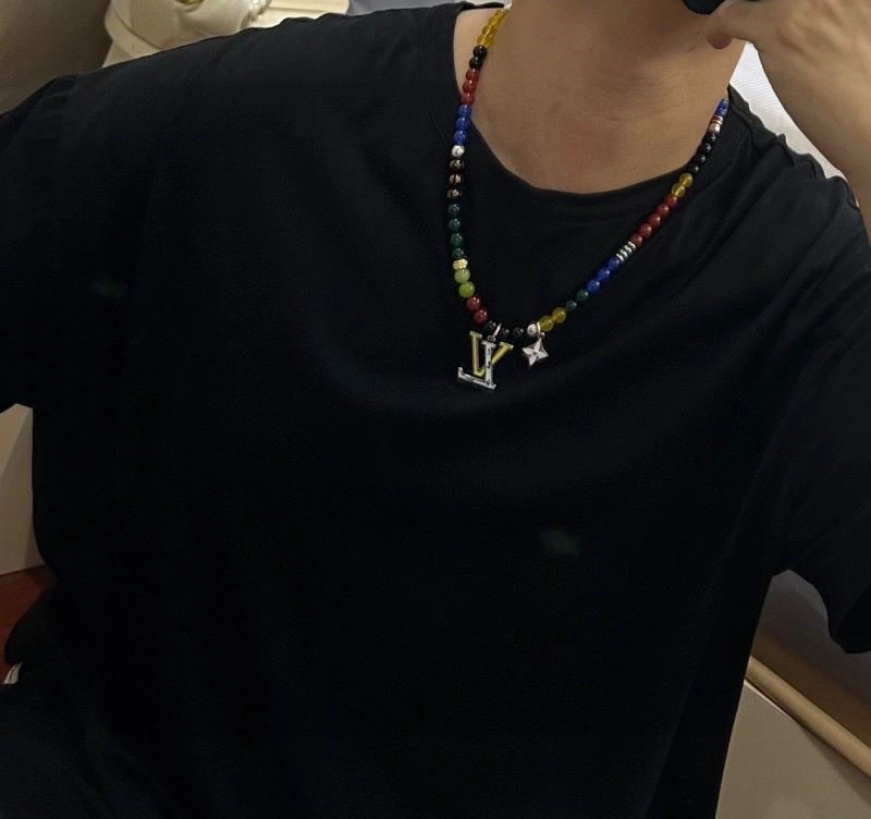 Louis Vuitton Necklaces Premium 249348