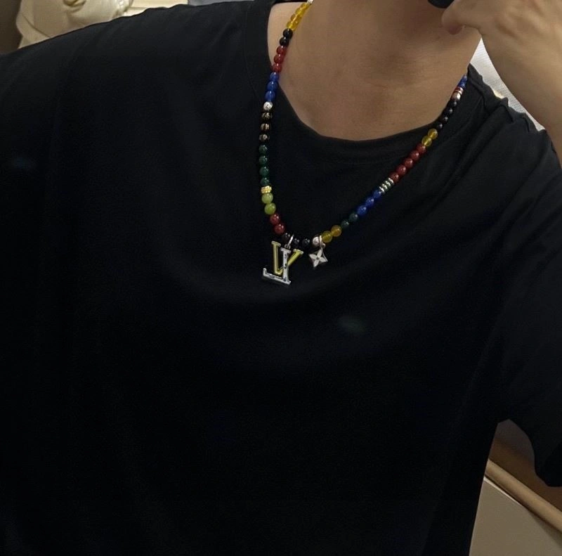 Louis Vuitton Necklaces Premium 249348