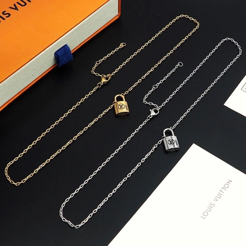 Louis Vuitton Necklaces SmoothTexture 249326