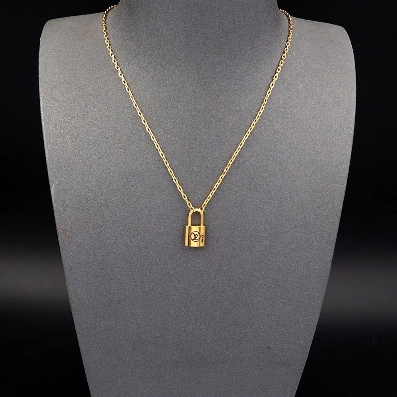 Louis Vuitton Necklaces SmoothTexture 249326