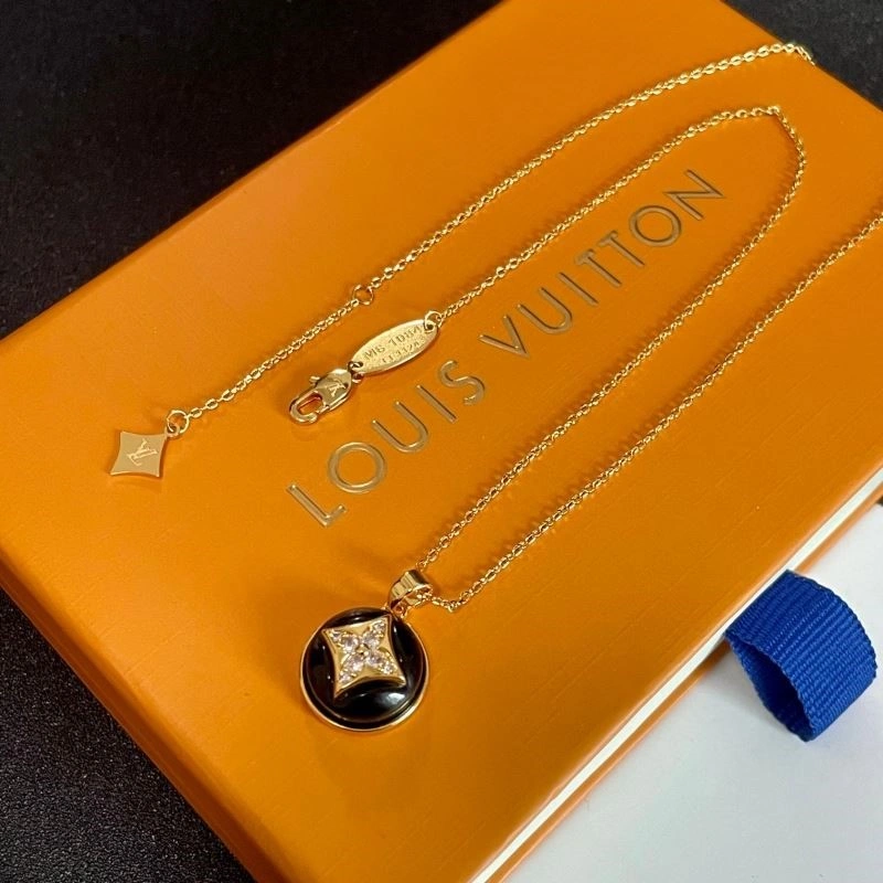 Louis Vuitton Necklaces WeatherProof 249317