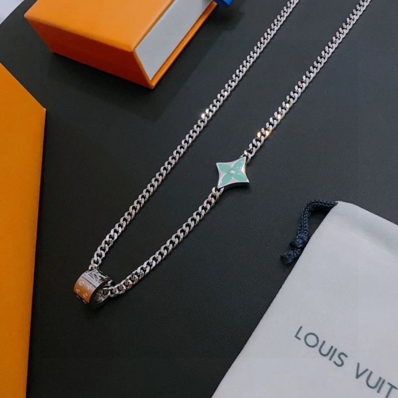 RelaxedFit Louis Vuitton Necklaces 249340