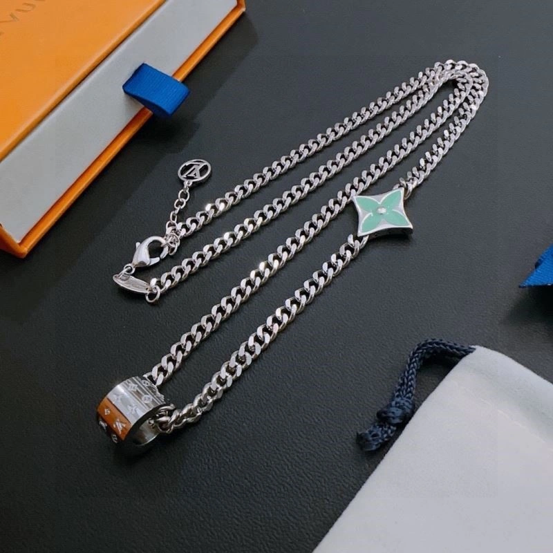 RelaxedFit Louis Vuitton Necklaces 249340