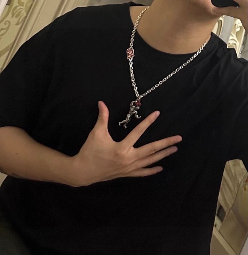 Louis Vuitton Necklaces Sporty 249328