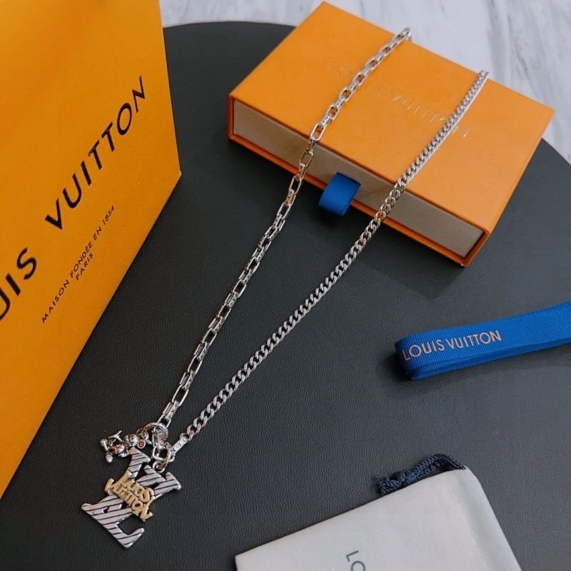 Sustainable Louis Vuitton Necklaces 249323